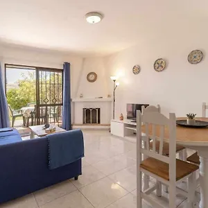 Tropicana Townhouse, 2 Bedroom Next To The Pool Apartamento